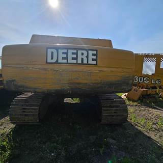 John Deere 330C LC Counterweight