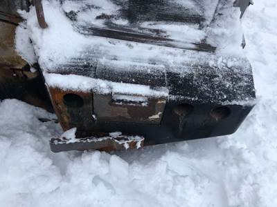 John Deere 444J Counterweight