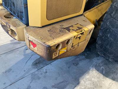 John Deere 544J Counterweight