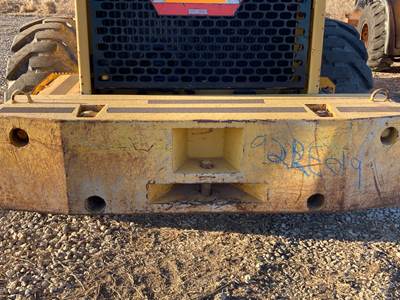 John Deere 624E Counterweight