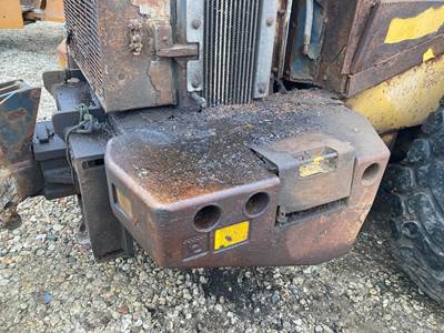 John Deere 624K Counterweight