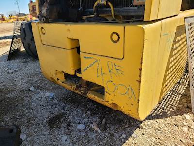 John Deere 644B Counterweight