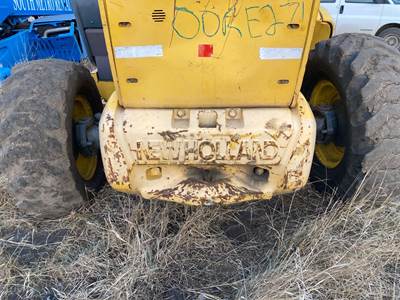 New Holland LM850 Counterweight