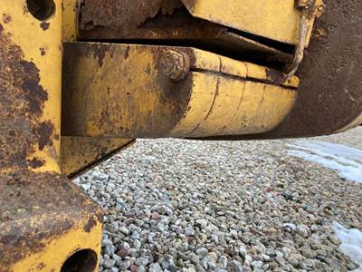 Volvo L90B Counterweight