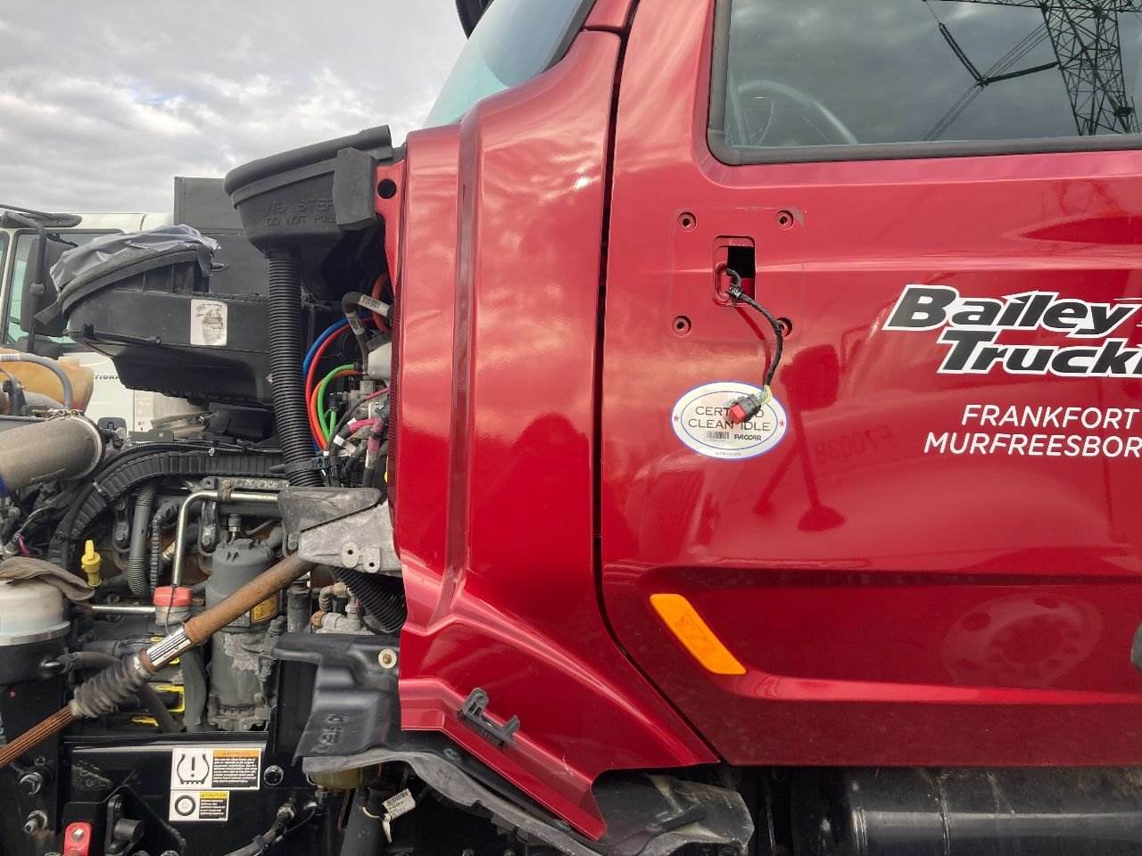 2017 Peterbilt 579 Cowl For Sale Spencer, IA 25352171