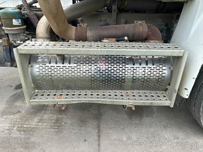 Mercedes-Benz MBE 4000 DPF Cover for a Freightliner M2 112