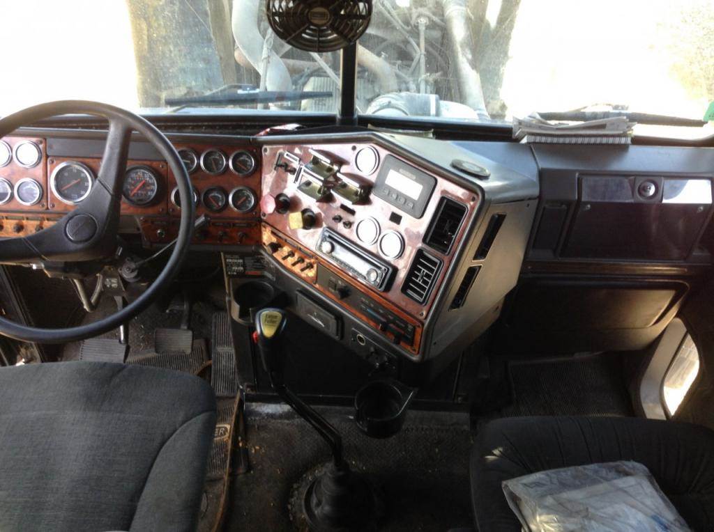 2000 Freightliner Classic Xl Dash Assembly For Sale