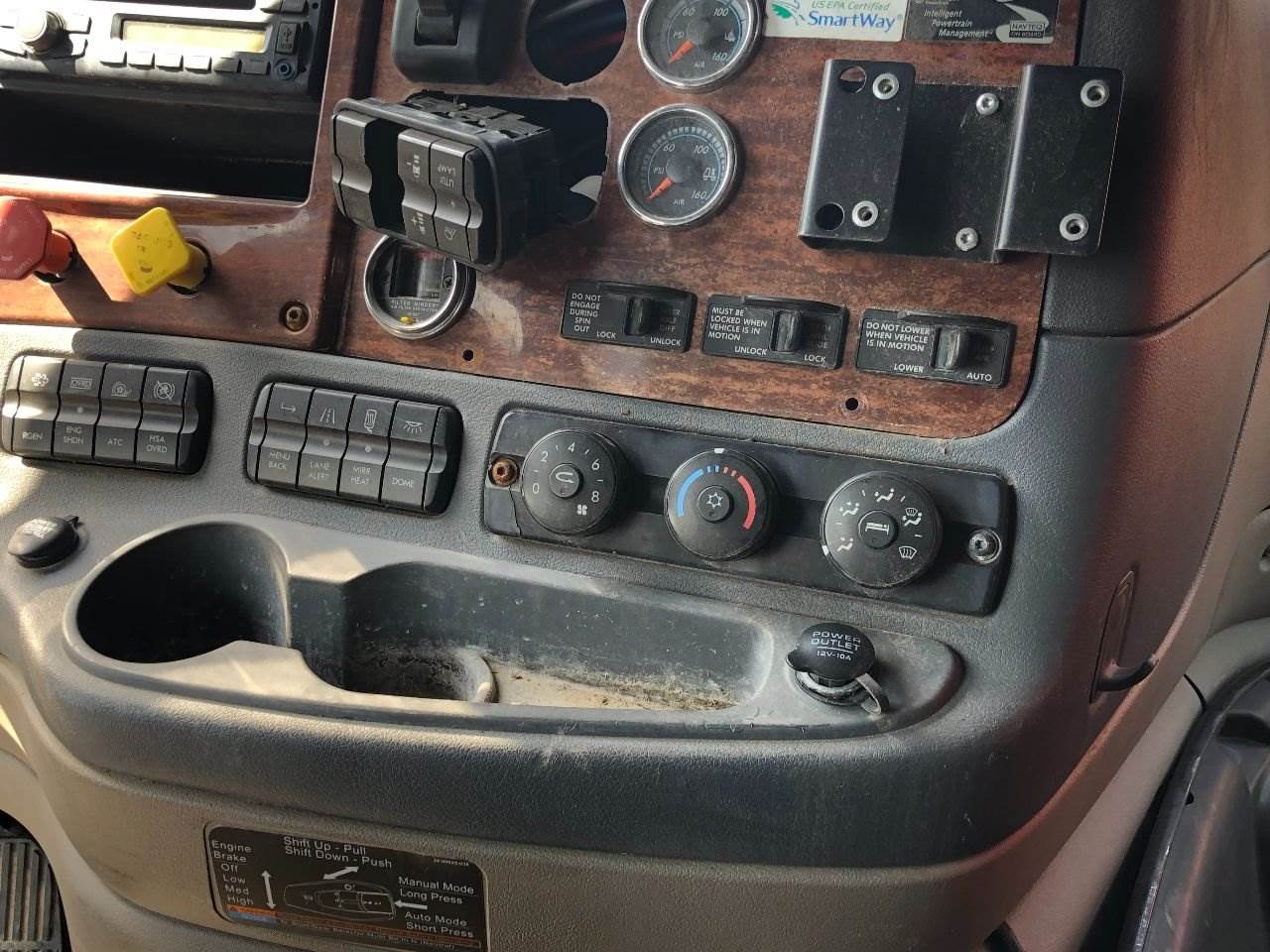 2017 Freightliner Cascadia Dash Panel For Sale Spencer, IA 25282075