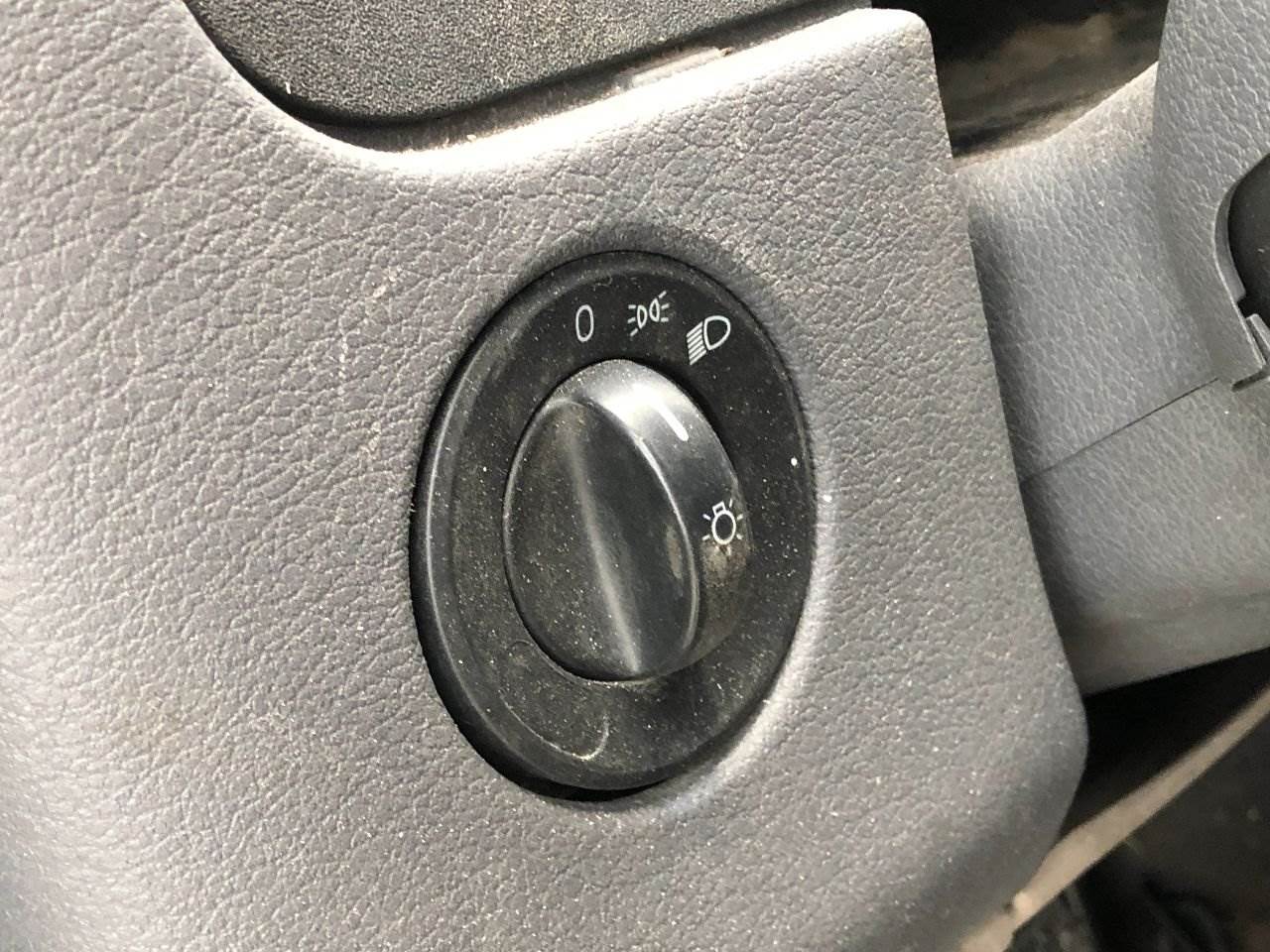 2015 Freightliner Cascadia Dashboard Switch For Sale Council Bluffs