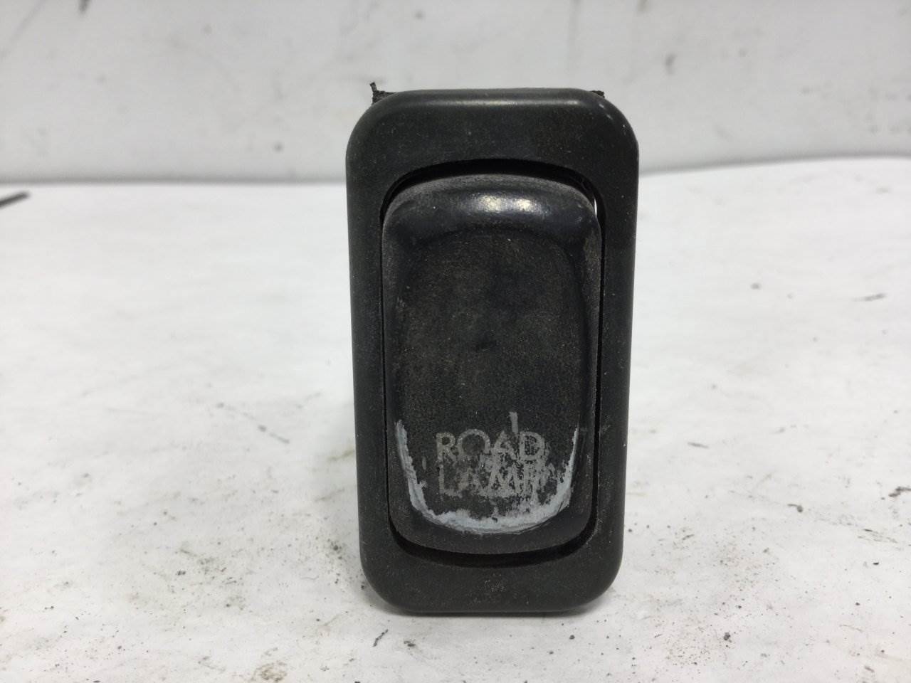 2015 Freightliner Cascadia Dashboard Switch For Sale Sioux Falls, SD