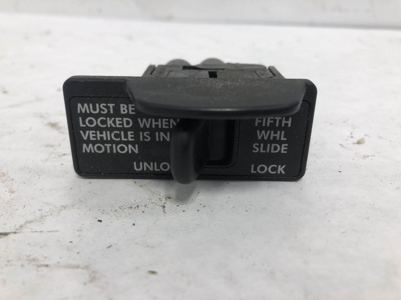 2015 Freightliner Cascadia Dashboard Switch For Sale Sioux Falls, SD