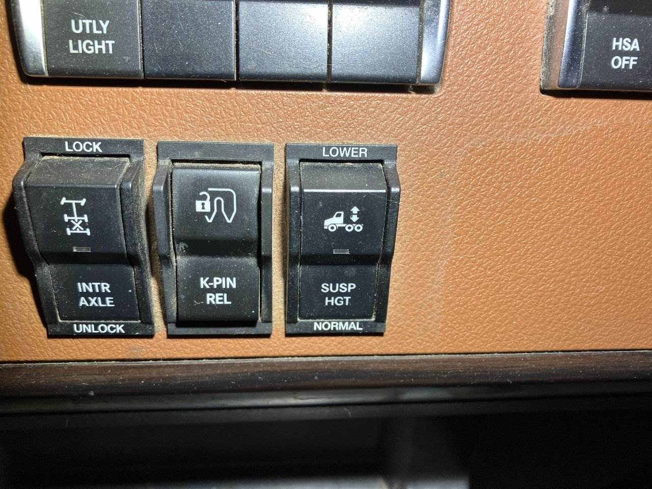 2022 Freightliner Cascadia Dashboard Switch For Sale Sioux Falls, SD