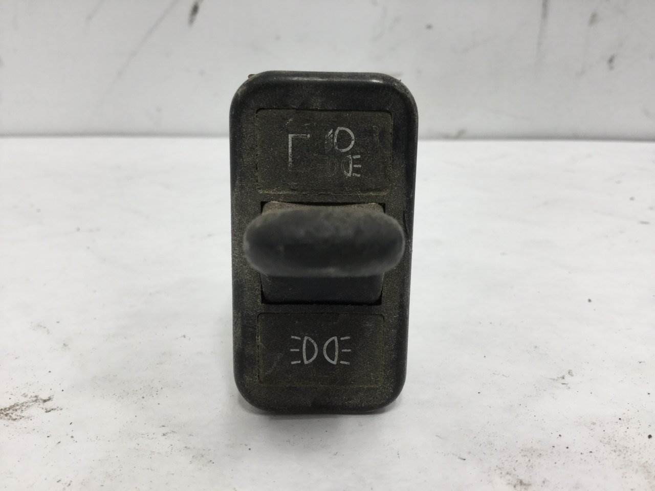 2004 Freightliner Century Class 120 Dashboard Switch for a Freightliner