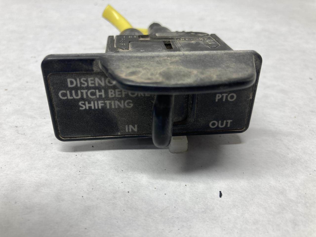 2015 Freightliner Coronado 122 SD Pto Switch for a Freightliner 122SD