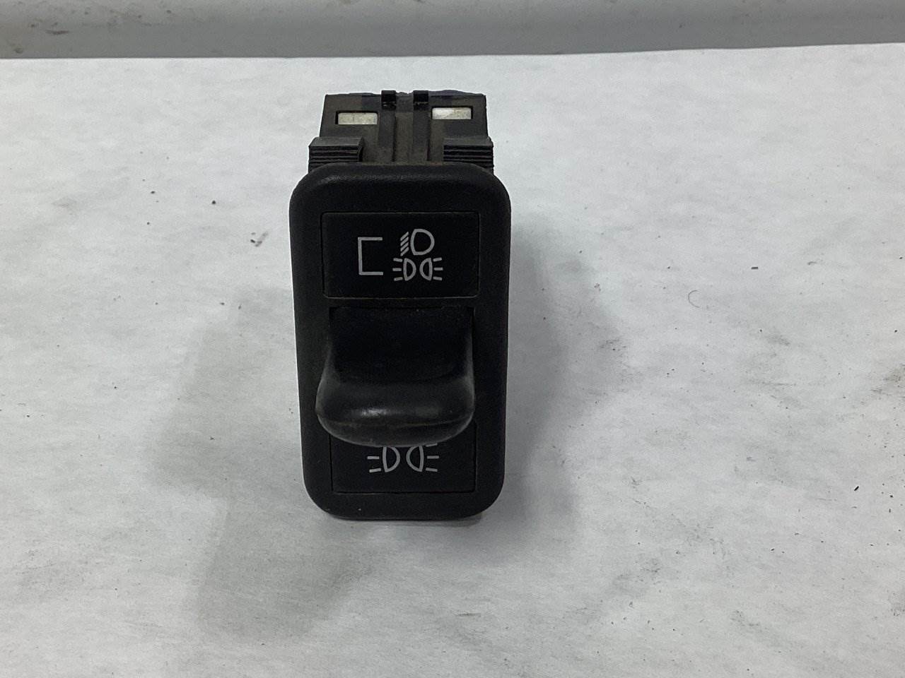 2015 Freightliner M2 106 Dashboard Switch For Sale Sioux Falls, SD