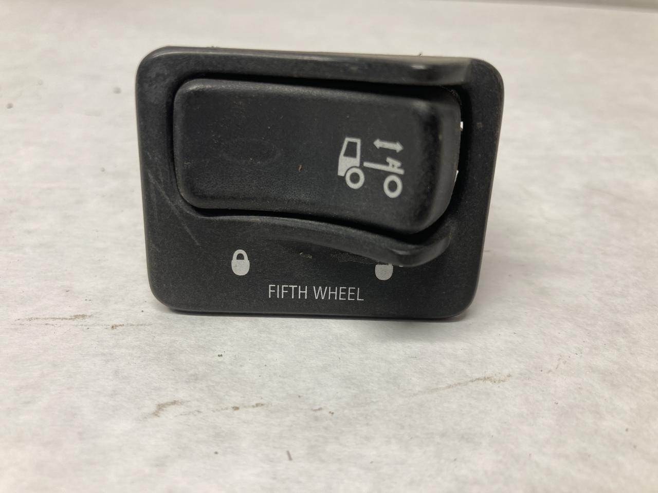 2001 Peterbilt 379 Fifth Wheel Switch For Sale Sioux Falls, SD 08