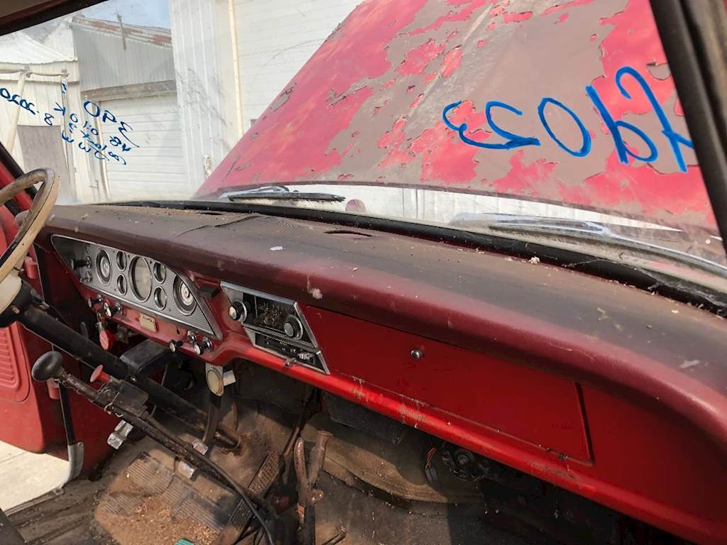 1968 Ford F-600 Dashboard Assembly for a Ford F600 For Sale | Spencer, IA |  24931099 | MyLittleSalesman.com