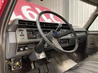 Ford F-800 Dashboard Assembly for a Ford F800