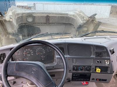 Ford L9513 Dashboard Assembly