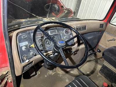 Ford LN7000 Dashboard Assembly