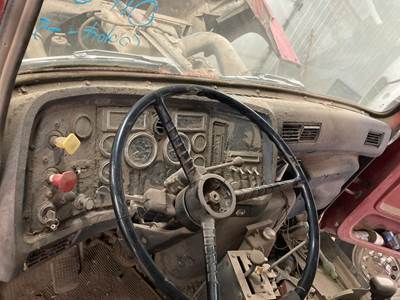 Ford LT9000 Dashboard Assembly