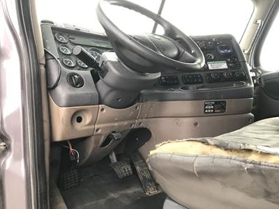 Freightliner Cascadia Dashboard Assembly