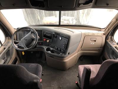 Freightliner Cascadia Dashboard Assembly