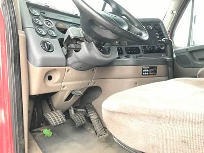 Freightliner Cascadia Dashboard Assembly