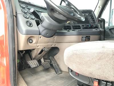 Freightliner Cascadia Dashboard Assembly