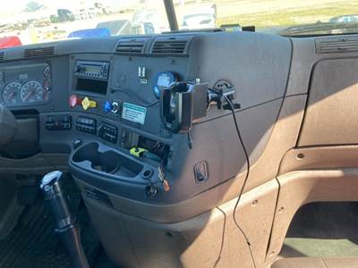 Freightliner Cascadia Dashboard Assembly