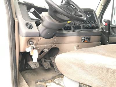 Freightliner Cascadia Dashboard Assembly