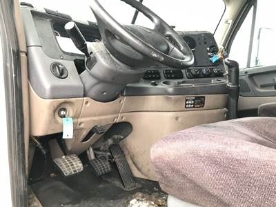 Freightliner Cascadia Dashboard Assembly