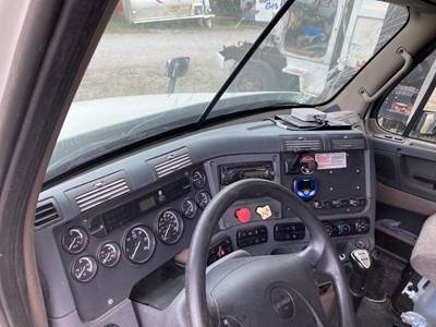 Freightliner Cascadia Dashboard Assembly
