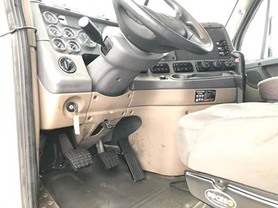 Freightliner Cascadia Dashboard Assembly