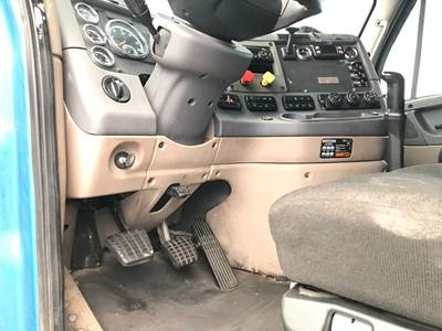 Freightliner Cascadia Dashboard Assembly