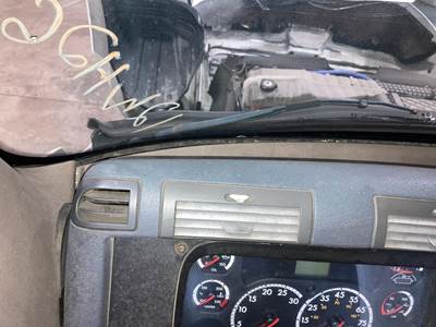 Freightliner Cascadia Dashboard Assembly