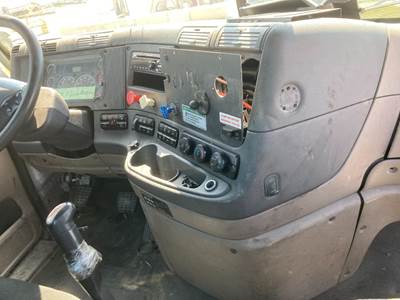 Freightliner Cascadia Dashboard Assembly