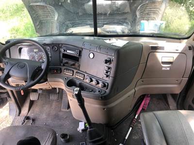 Freightliner Cascadia Dashboard Assembly