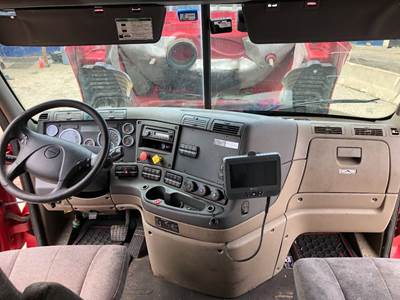 Freightliner Cascadia Dashboard Assembly