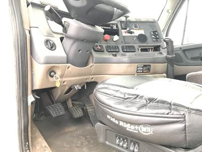 Freightliner Cascadia Dashboard Assembly