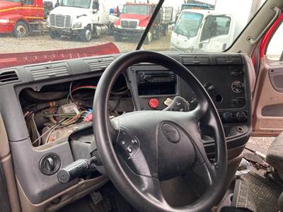 Freightliner Cascadia Dashboard Assembly
