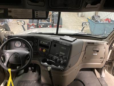 Freightliner Cascadia Dashboard Assembly