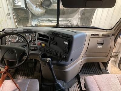 Freightliner Cascadia Dashboard Assembly
