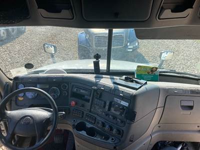 Freightliner Cascadia Dashboard Assembly