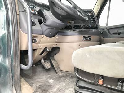 Freightliner Cascadia Dashboard Assembly