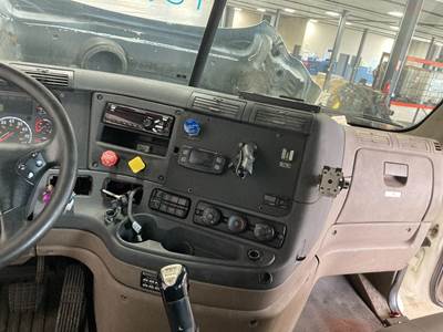 Freightliner Cascadia Dashboard Assembly