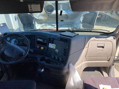 Freightliner Cascadia Dashboard Assembly