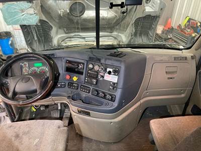 Freightliner Cascadia Dashboard Assembly