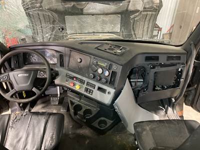 Freightliner Cascadia Dashboard Assembly
