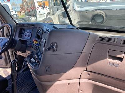 Freightliner Cascadia Dashboard Assembly